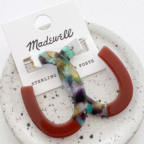 Madewell Resin Oval Hoop Earrings - Picture 2 of 8